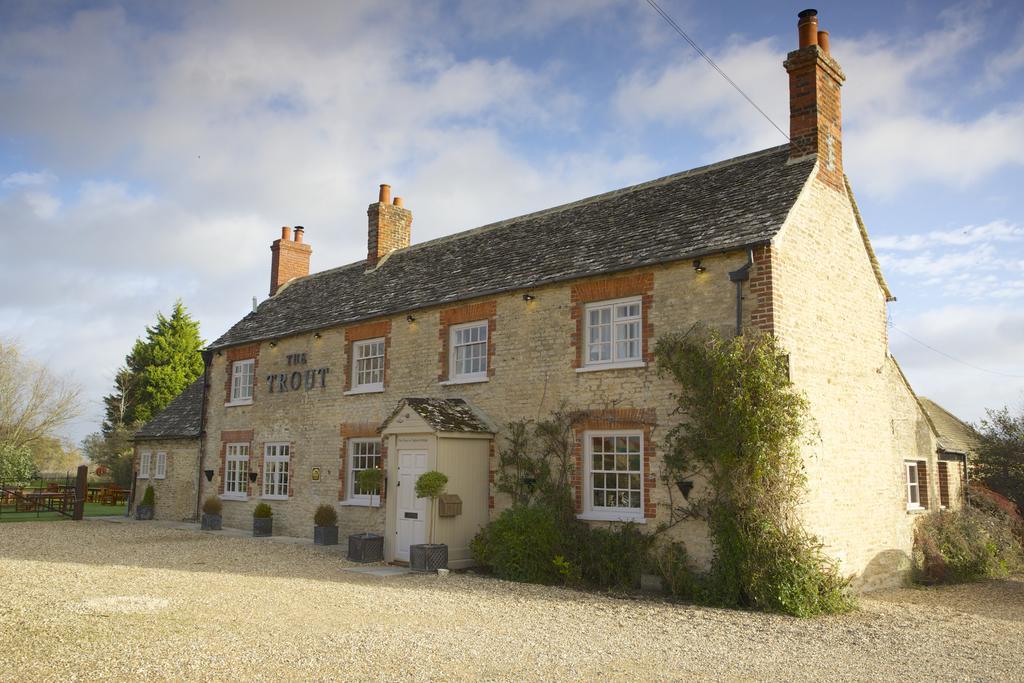 The Trout At Tadpole Bridge Hotell Faringdon Exteriör bild